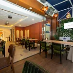 Raymond Blue Otel 3*