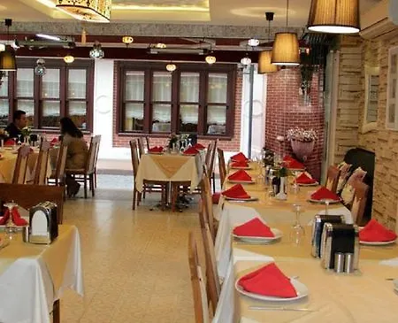 Raymond Blue 3* Isztambul