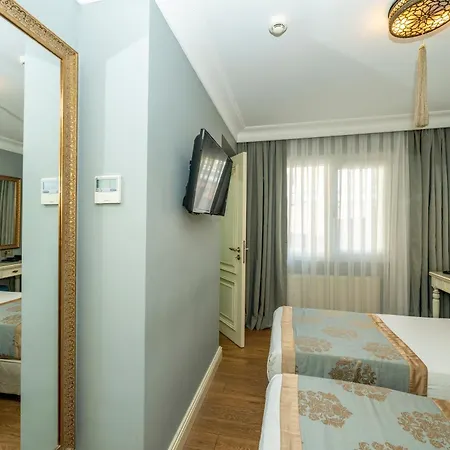 Raymond Blue 3* Isztambul