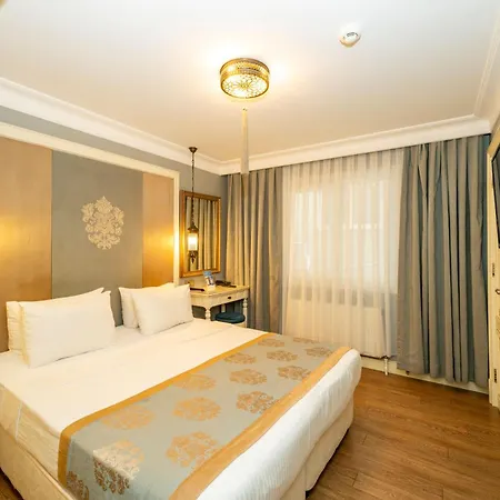 Szálloda Raymond Blue 3*