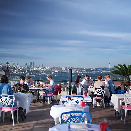 Raymond Blue Hotel