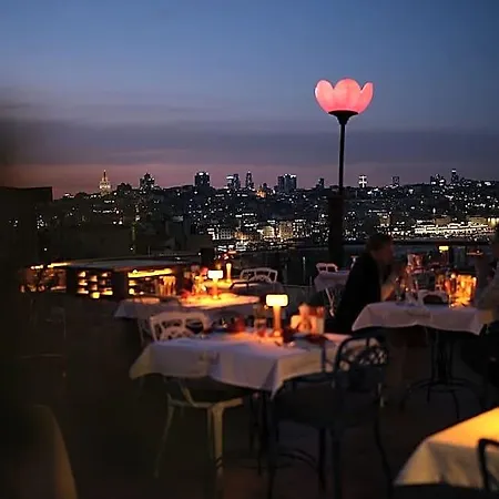Hotel Raymond Blue 3*