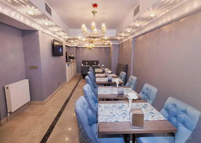 Raymond Blue Стамбул