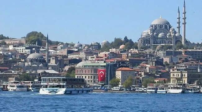 Raymond Blue Отель 3*