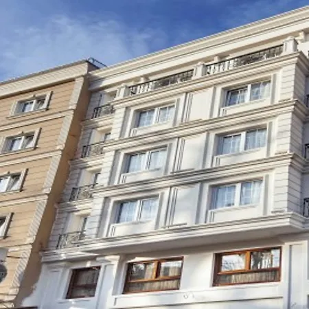 Raymond Blue Otel 3*